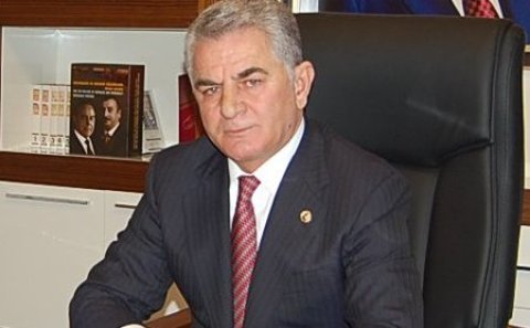 Biləsuvarda sahibkarlar ayağa qalxır-icra başçısının rüşvət tələbinə görə
