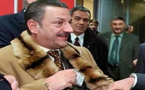 Telman İsmayılovun qardaşının mağazalarını sökdülər-Moskvada 