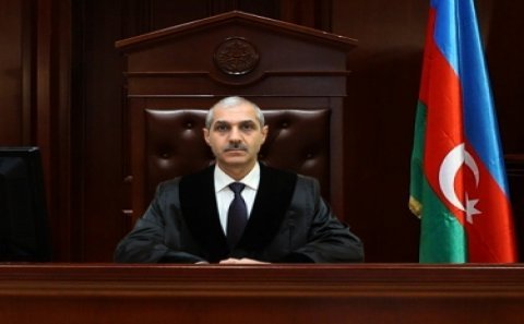 Göyçayda rüşvət: hakim ananı küçələrdə qoyub - FOTOLAR