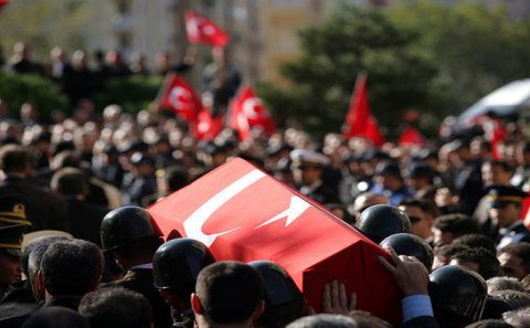 Türkiyə daha 5 şəhid verdi-PKK-çılar partlayıcı qurğunu işə salıblar.