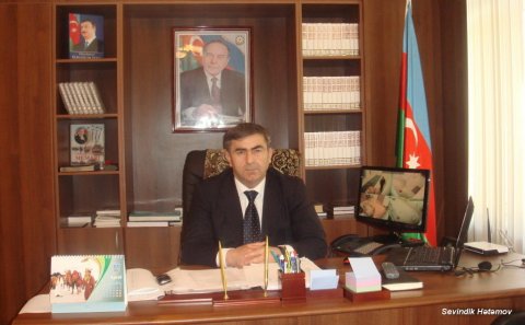 Sevindik Hətəmov iki müavinini niyə iclasdan qovdu? - Salyanda skandal 