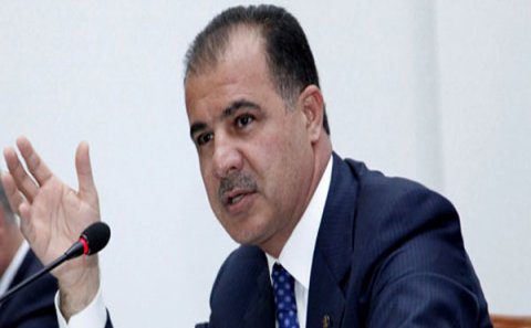 Gəncədə şəhid ailəsi Elmar Vəliyevdən prezidentə şikayət etdi