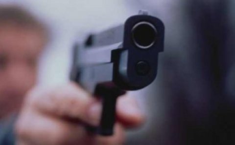 General polis zabitinə silah çəkdi-Bakıda insident