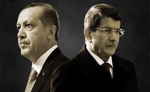 Türkiyə çalxalanır, yoxsa qarışır: Davudoğlu istefaya gedir?