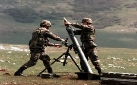 Ordumuz düşmən blindajını başlarına uçurtdu-2 əsgər öldürüldü 