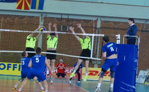 Millimiz çempionatdan imtina etdi - Forma və qidaları yoxdur