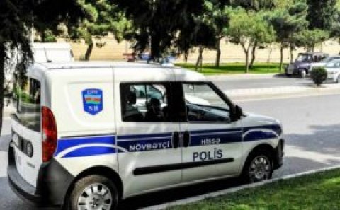 Bakıda polis işçisi xidməti maşınla piyadanı vurdu