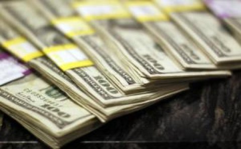 Dollar ucuzlaşacaq – SƏBƏBLƏR