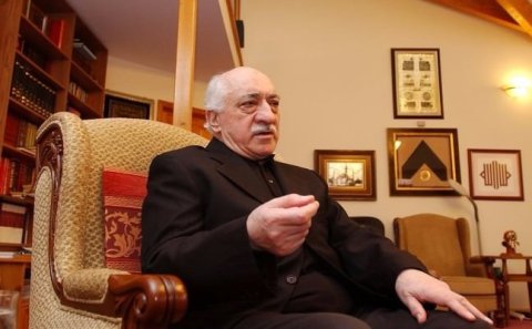 Gülənin kassiri saxlanıldı