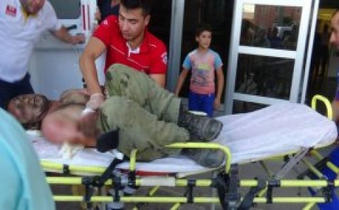 İŞİD Suriyada 2 Türkiyə tankını vurdu, 3 hərbçi həlak oldu