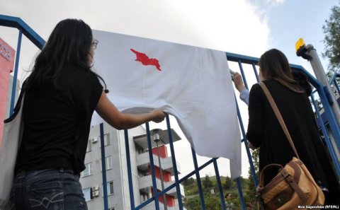 Universitetdə tələbələrdən bakirəlik testi tələb olunur