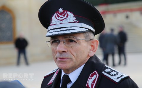 Mədət Quliyev Akif Çovdarovdan təzminat tələb edir