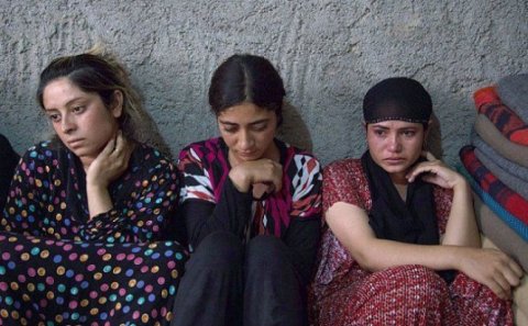 11 gənc qadın İŞİD girovluğundan azad edildi