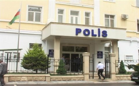 Bacısını ÖLDÜRƏN QARDAŞIN məhkəməsi başlayıb - FOTOLAR