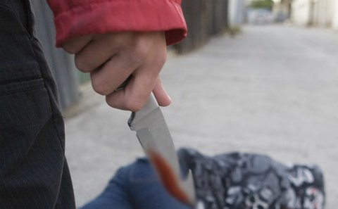 Bakıda 22 yaşlı gözətçi iş yerində öldürüldü — Pul üstündə