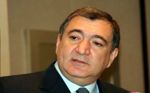 Fazil Məmmədovdan dəyişiklik - Nazirlikdə 7 departament yaradıldı