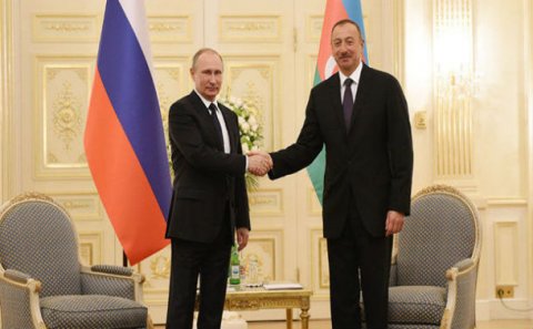 Putin İlham Əliyevə təbrik məktubu ünvanlayıb