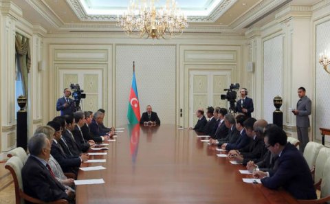 Prezident müsəlman ölkələrinin səfirlərini qəbul etdi