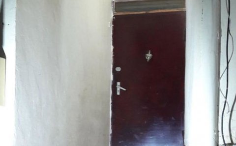 Bakıda mənzilə basqın: Ölən və yaralananlar var – FOTO 