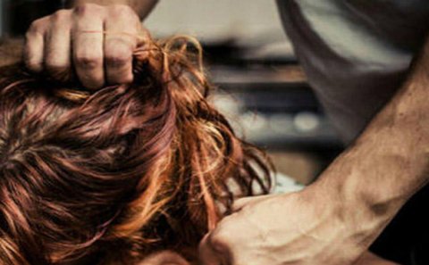 Lənkəranda ər 25 günün gəlinini döyüb xəstəxanalıq etdi