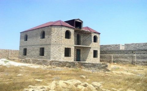 Ev tikərkən diqqətli olun! – Sürüşmə təhlükəsi var