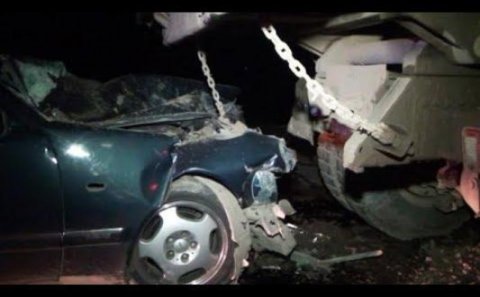 Bakıda “Mercedes” yük maşınına çırpıldı - Bir ailənin 4 üzvü öldü 