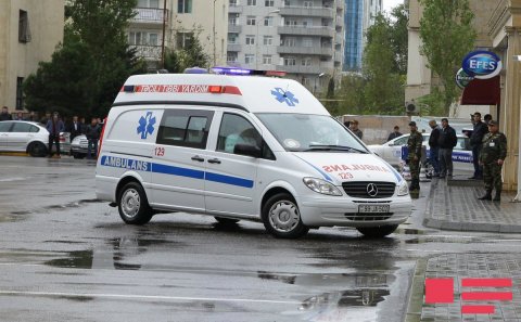 Azərbaycanda maşınla 3 nəfəri öldürüb qaçdılar