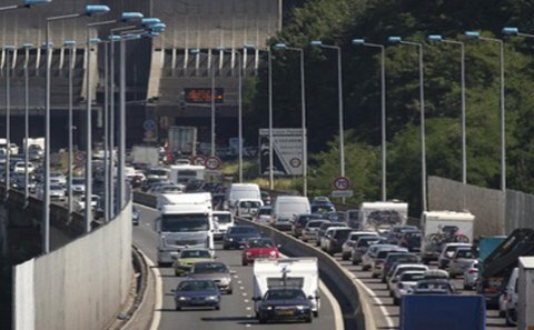 Fransada 200 minə yaxın ev işıqsız qaldı