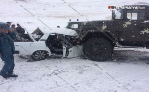 Ermənistanda hərbi maşın qəza törətdi: 2 ölü