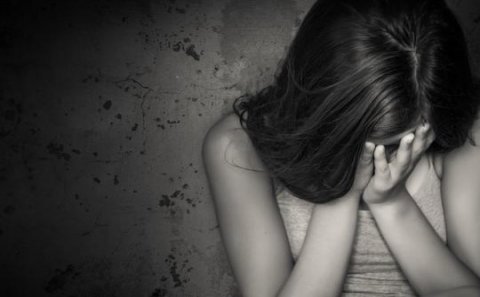 81 yaşlı kişi 13 yaşlı qıza təcavüz etdi - Bakıda şok
