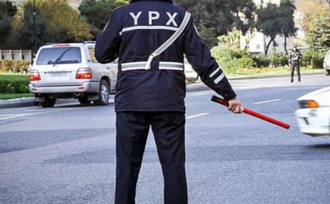Bakıda yol polisləri soyğunçunu yaxaladı