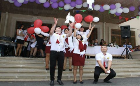 Məktəblərdə “Son zəng”in VAXTI MƏLUM OLDU