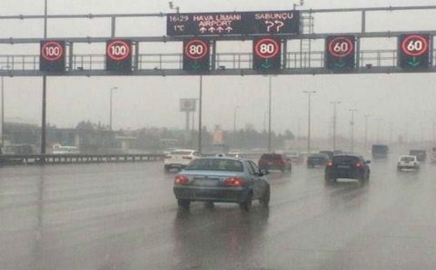 Bakının əsas magistrallarında sürət həddi endirilib