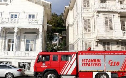 Azərbaycanlı iş adamının villasında meyit tapıldı - VİDEO