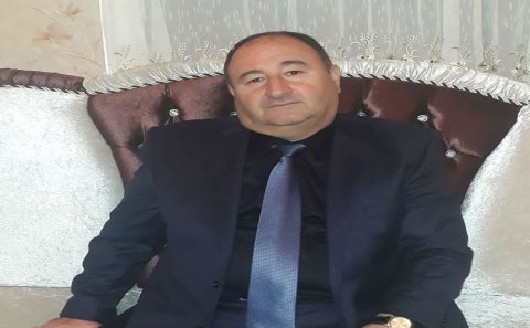 Əllərini göndər gəlsin yanıma...