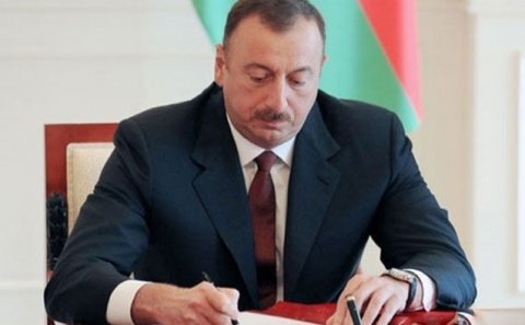 İlham Əliyev icra hakimiyyətlərinə 40 milyon ayırdı
