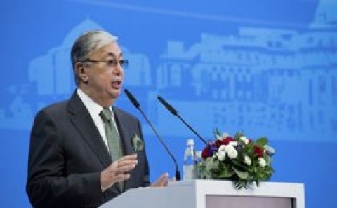 Tokayev Astananın adının dəyişdirilərək Nursultan olmasını təklif edib