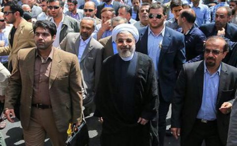 “Yüz ilin anlaşması” əsrin uğursuz planına çevriləcək” – Ruhani