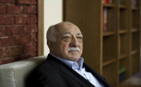“Ərdoğandan qorxuruq” - Gülənin 22 tərəfdarı Yunanıstana qaçdı