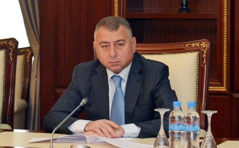MİLLƏT VƏKİLİ DEPUTAT VƏSİQƏSİNİ GİROV QOYUB – 300 min dollar borca görə…