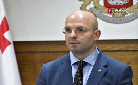 Baş prokurorun diplomunun saxta olduğu üzə çıxıb – İstefası tələb olunur