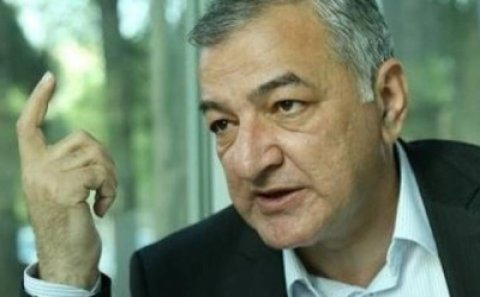 Ejen Potye və Aydın Canıyevin “lənətlə damğalananları”…