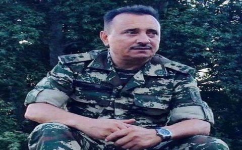 OKSİMORON: Vətənimə baxanda elə bilirəm ki, ölmüş ceyranı balaları əmir