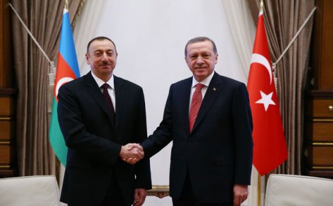 Azərbaycan və Türkiyə prezidentləri arasında telefon danışığı olub
