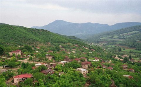 Xocavəndə icazəsiz daxil olan şəxslər saxlanıldı