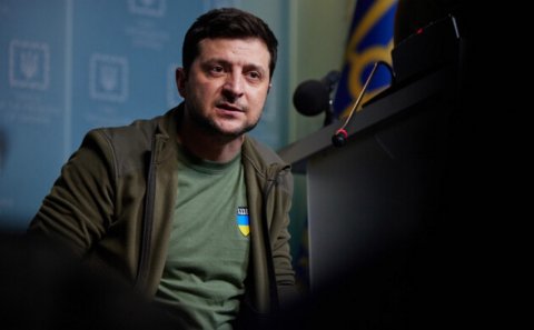 Zelenski: “Bizi arzuolunmaz nəticəyə sövq edirlər”