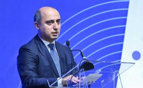 “Hələ də bəzi müəllimlər anbar sözünü “ambar” kimi yazır” – Təhsil naziri