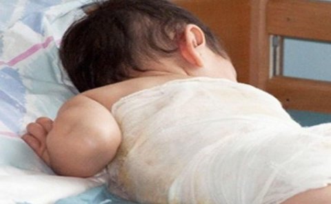 Bakıda ana 1 yaşlı uşağının yeməyinə zəhər qataraq öldürdü