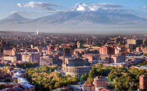Ermənistana girişi qadağan edilən Papazyan çağırış etdi