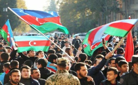 Azərbaycanda Zəfər Günü qeyd olunur